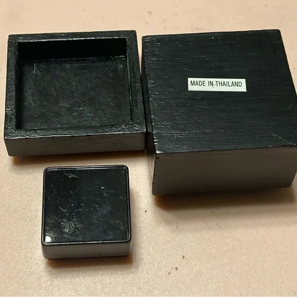 Black Wooden Trinket Box With Silver Etched Musical Conductor Scene Thailand - Picture 6 of 8